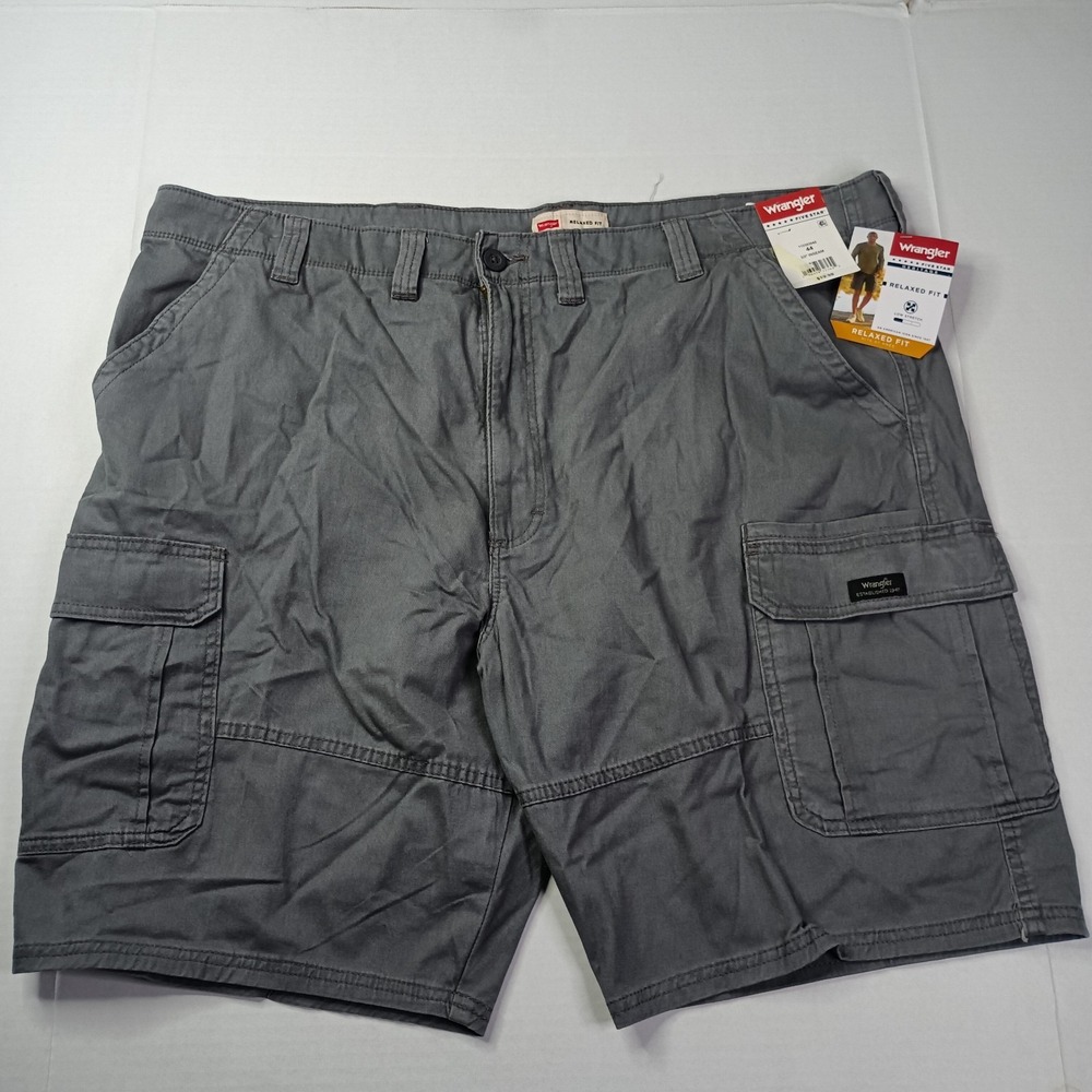 Wrangler Cargo‎ Shorts Men's Size 44 Gray 10" Inseam Low Stretch Relaxed Fit